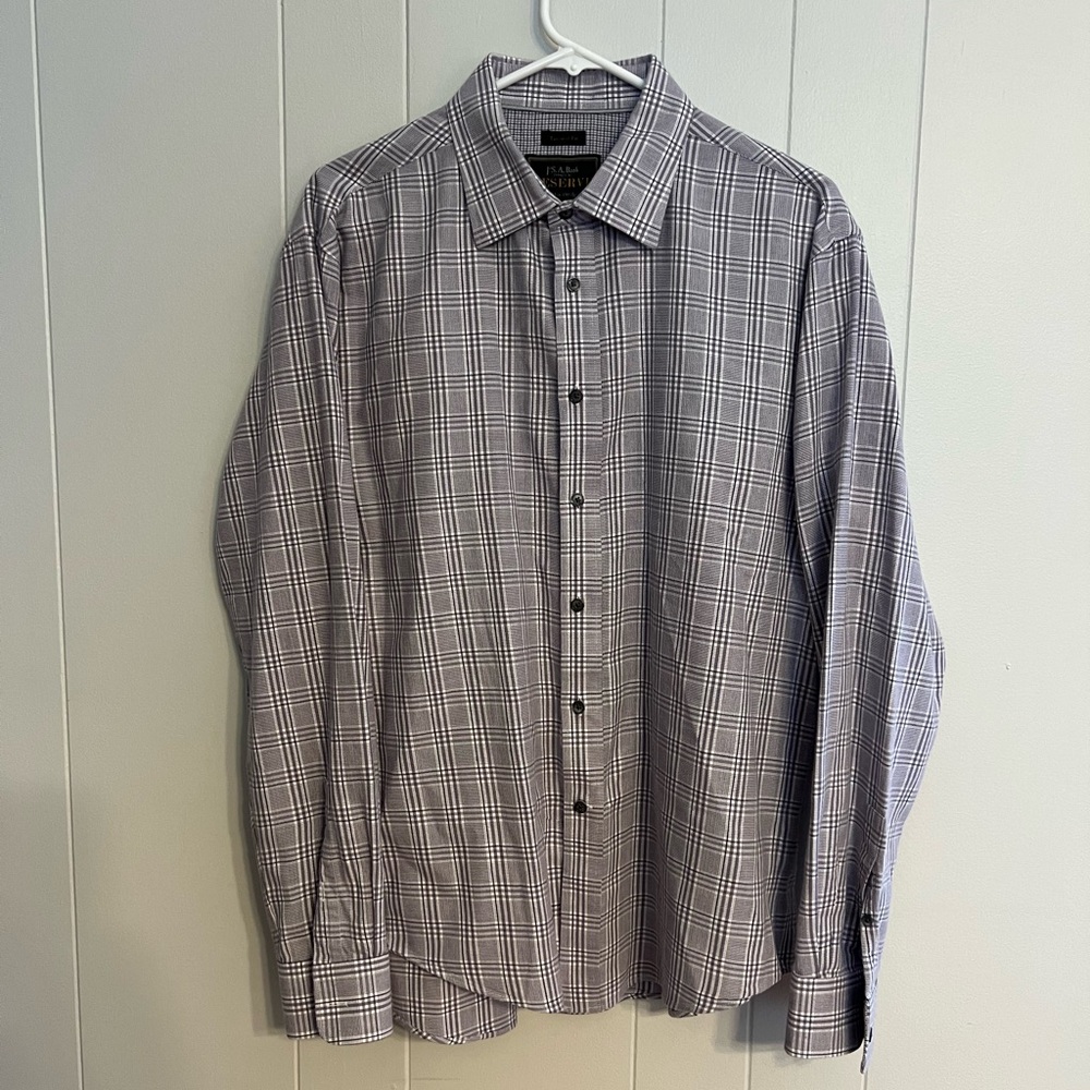 Jos a bank reserve, long‎ sleeve button-down size L